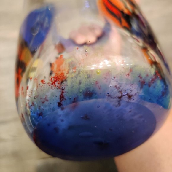 Vtg Murano? Cylinder Art Glass Ocean Fishes Vase Decor Cobalt Blue Rim 7x4" - Picture 2 of 10